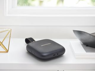 ぷ*ぃ様 SOUNDSRICKS WIRELESS harman/kardon Harman Kardon Alto-falante Bluetooth sem fio Onyx Studio 4 preto